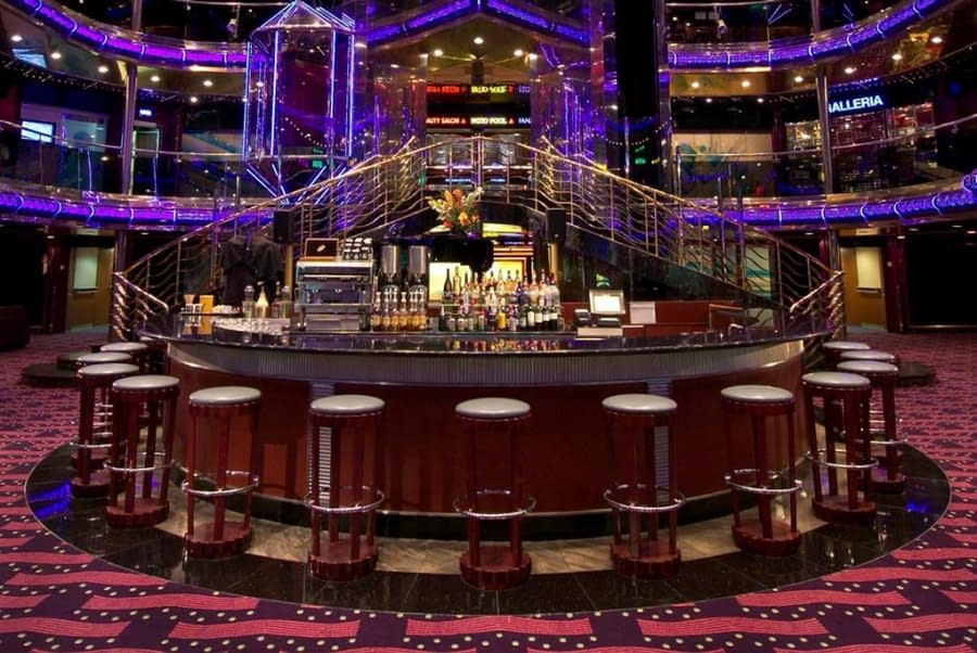 Bar-Grand-Atrium