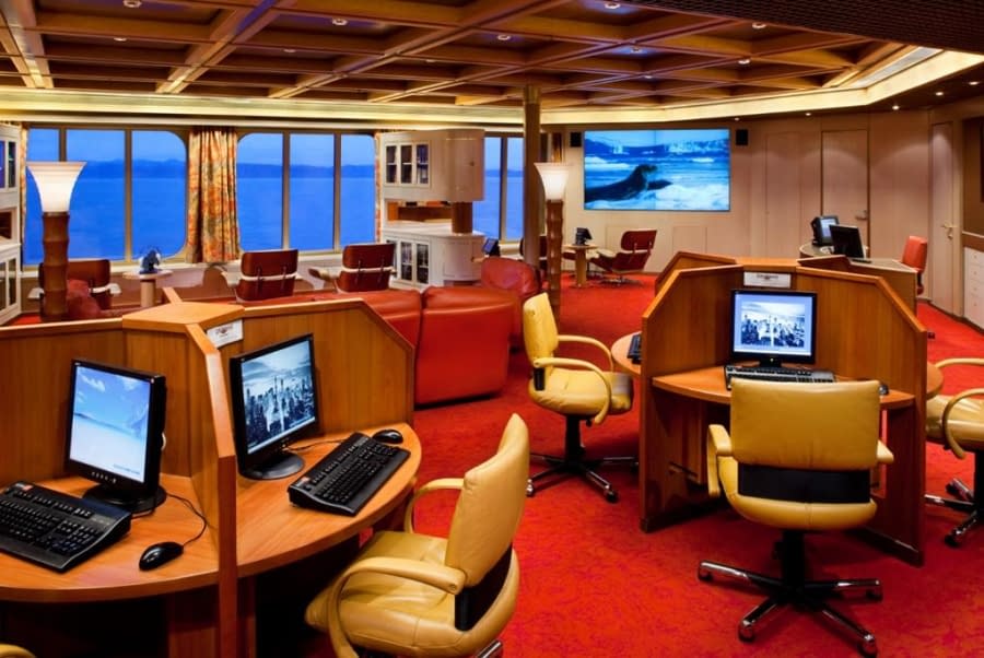 Explorers Internet Cafe