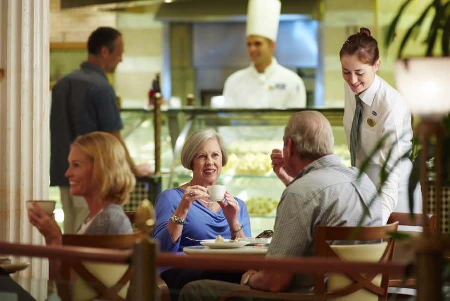 Cafeteria International Cafe