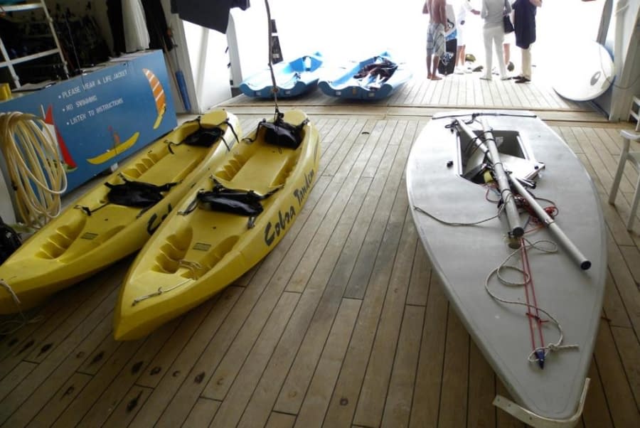 Kayak y Deportes Acuáticos